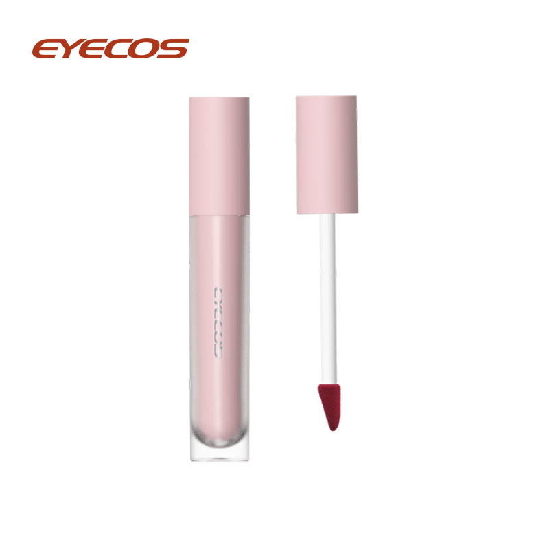 Lipgloss Berkilau dan Gemuk