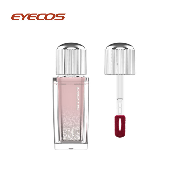 Lipgloss Bersinar Sorotan